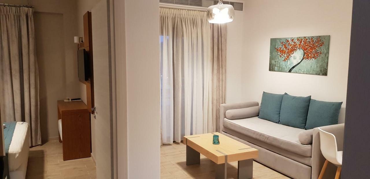 Hatzoudis Luxury Suites Chrisi Ammoudia Exterior foto